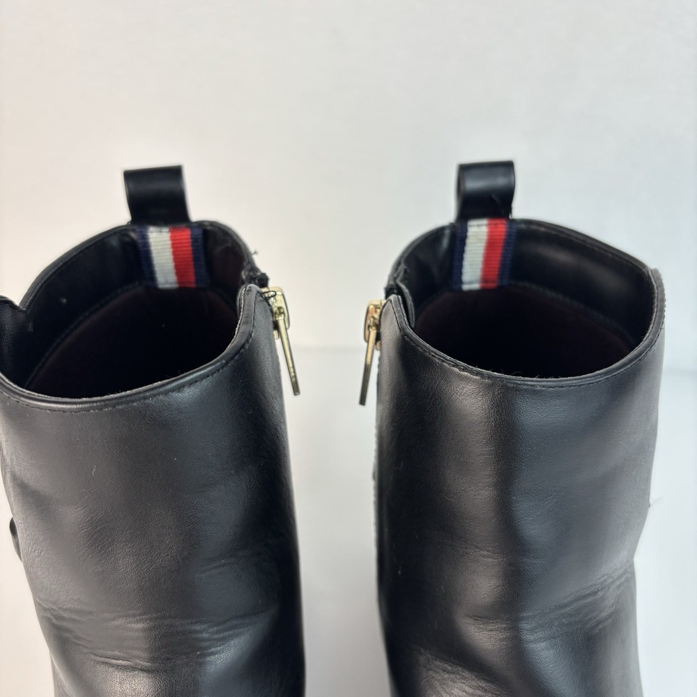 Tommy Hilfiger Imiera Black 8.5 Ankle Boots Booties Vegan Faux Leather Gold Logo - Picture 10 of 16
